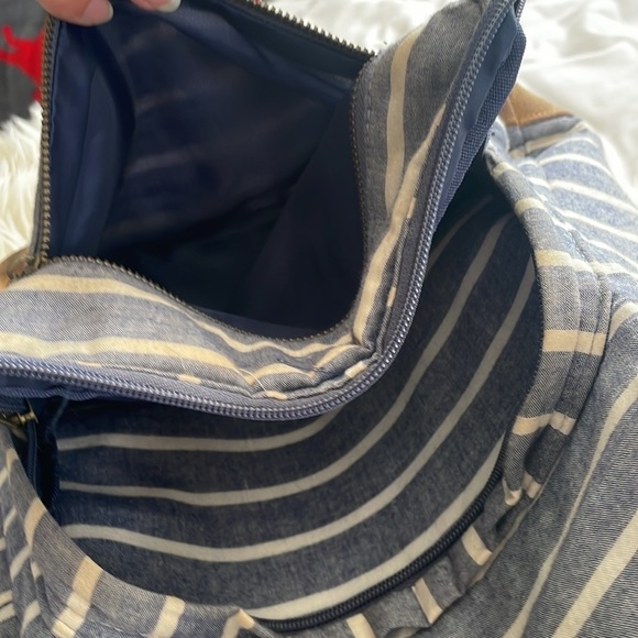 Target Explore blue white brown striped back pack back sack book bag travel bag - Picture 11 of 16